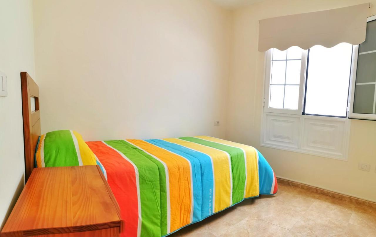 Apartamentos Brito Orzola Luaran gambar