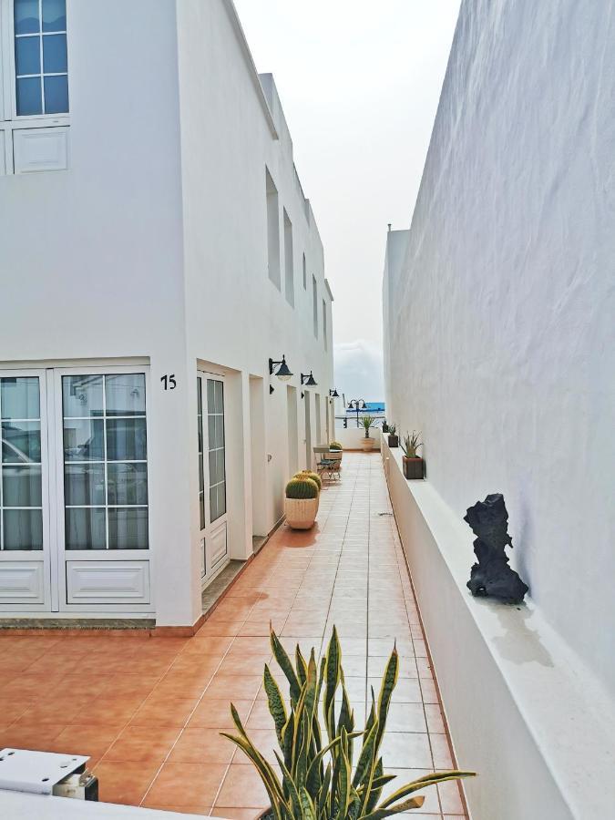 Apartamentos Brito Orzola Luaran gambar